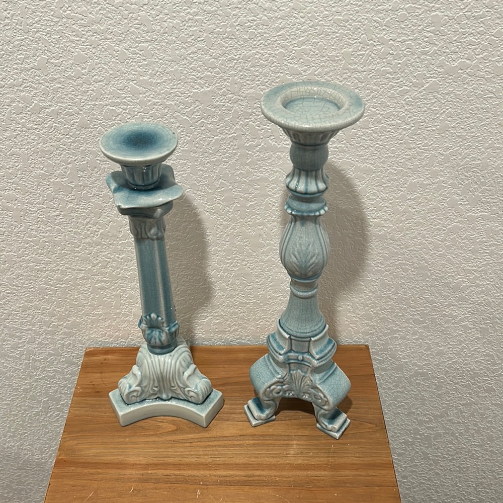 National Geographic Home Collection 2003 Light Blue Candle Sticks Set